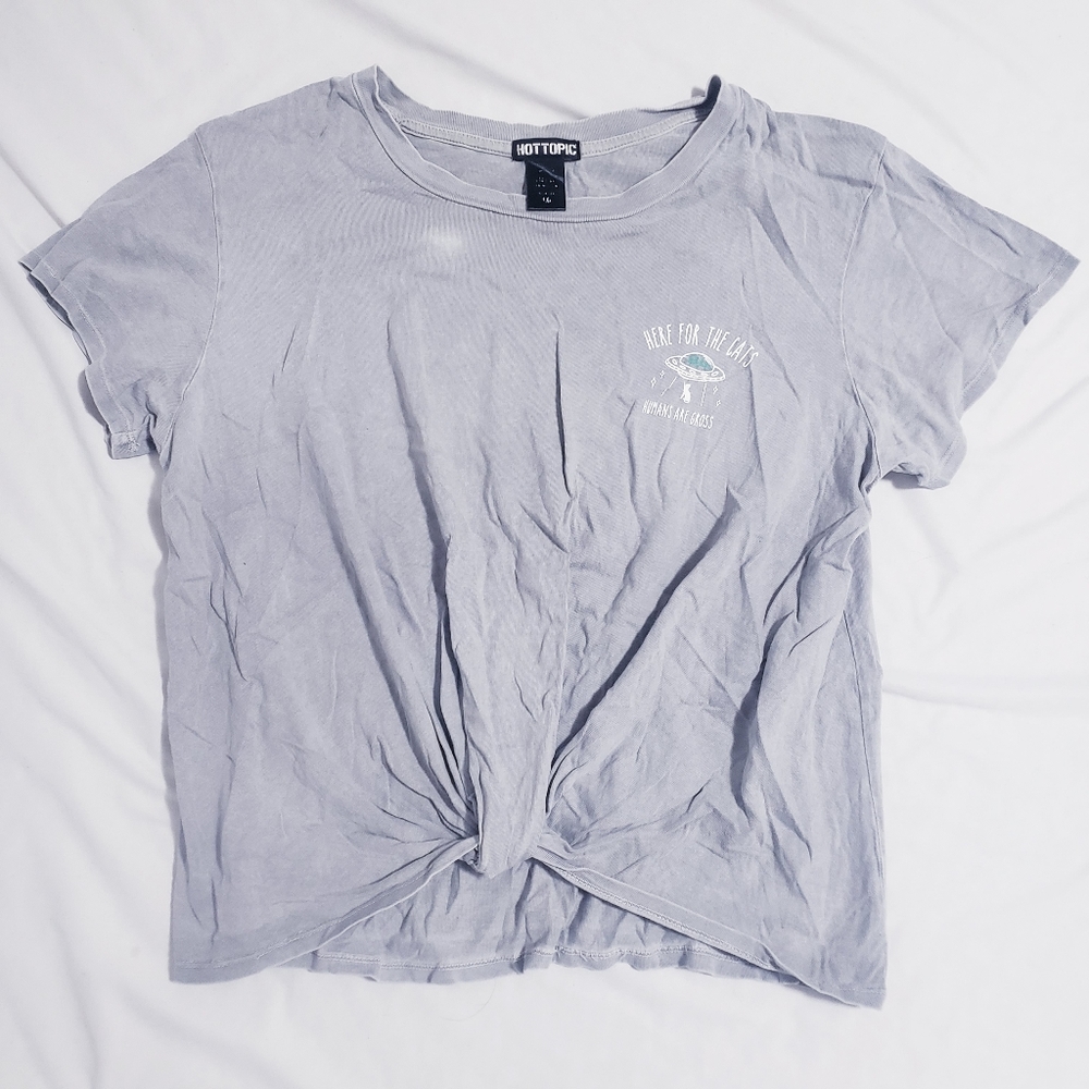 Hot Topic Grey Graffic Tee Shirt Top